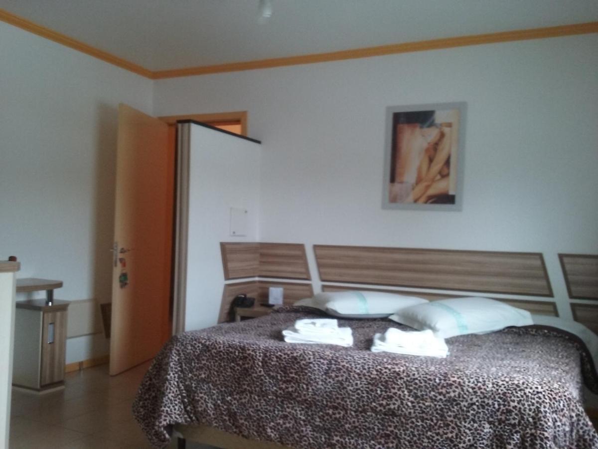Hotel Bemtevi Farroupilha Bagian luar foto
