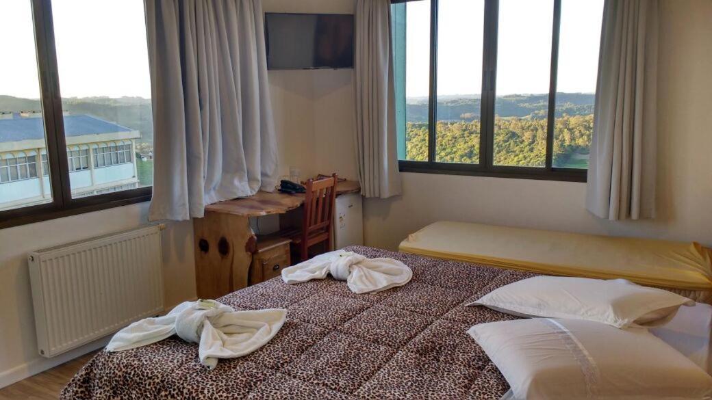 Hotel Bemtevi Farroupilha Bagian luar foto